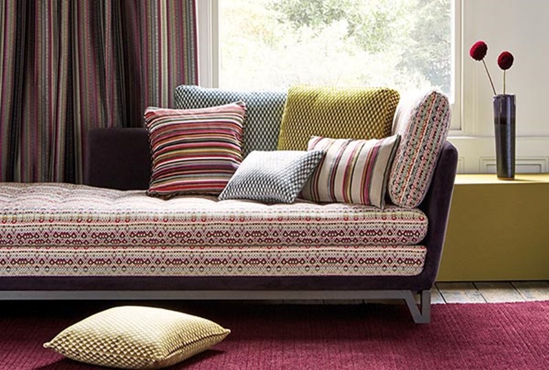 راهنمای کامل انتخاب بهترین روکش برای مبلمان شما