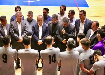 استاندار و تکرار یک خطای تاریخی؟