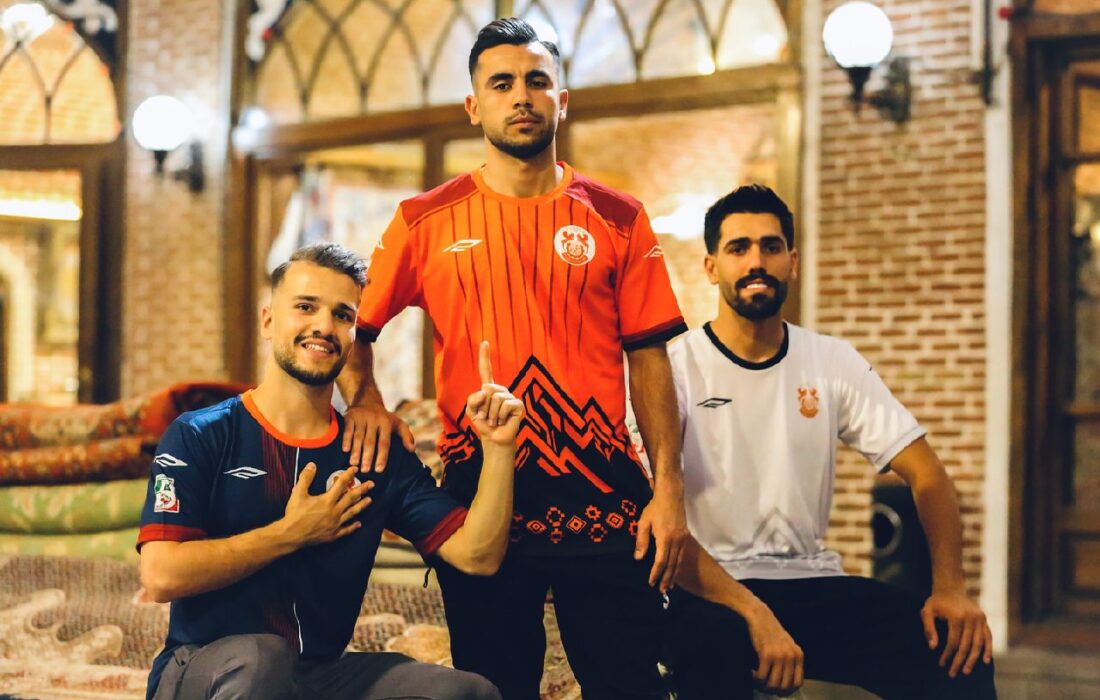 مس سونگون از کیتهای جدیدش رونمایی کرد