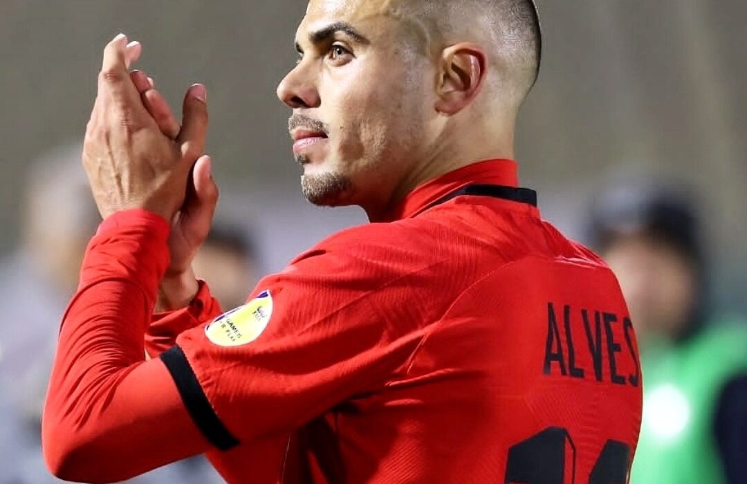 ریکی به تراکتور پشت کرد! + عکس