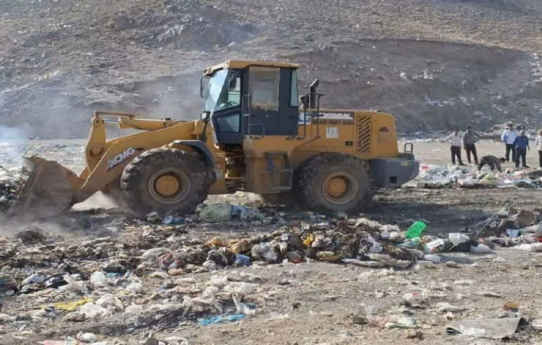 معدوم سازی ۹ تن مواد غذایی فاسد در بناب