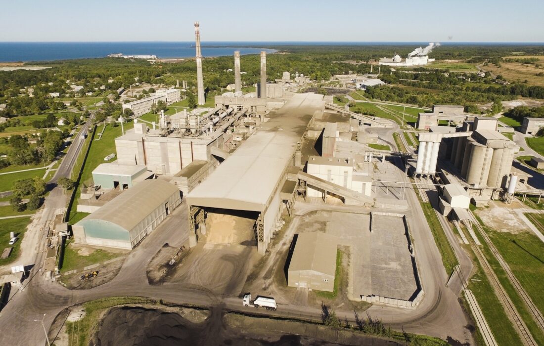 بررسی مشکلات صنایع در آذربایجان شرقی