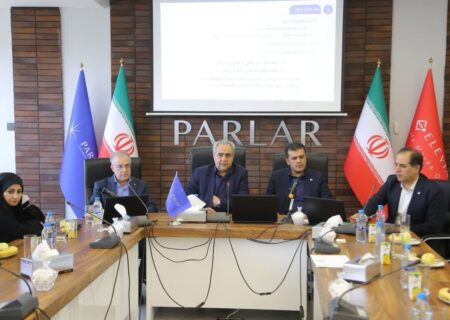 دولت درصدد احیای رشد علمی دهه ۸۰ است