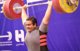 فیلم؛ لحظه رکوردشکنی پدیده وزنه‌برداری تبریز