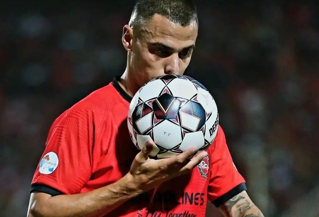 آلوز هنوز بازیکن تراکتور است! + سند