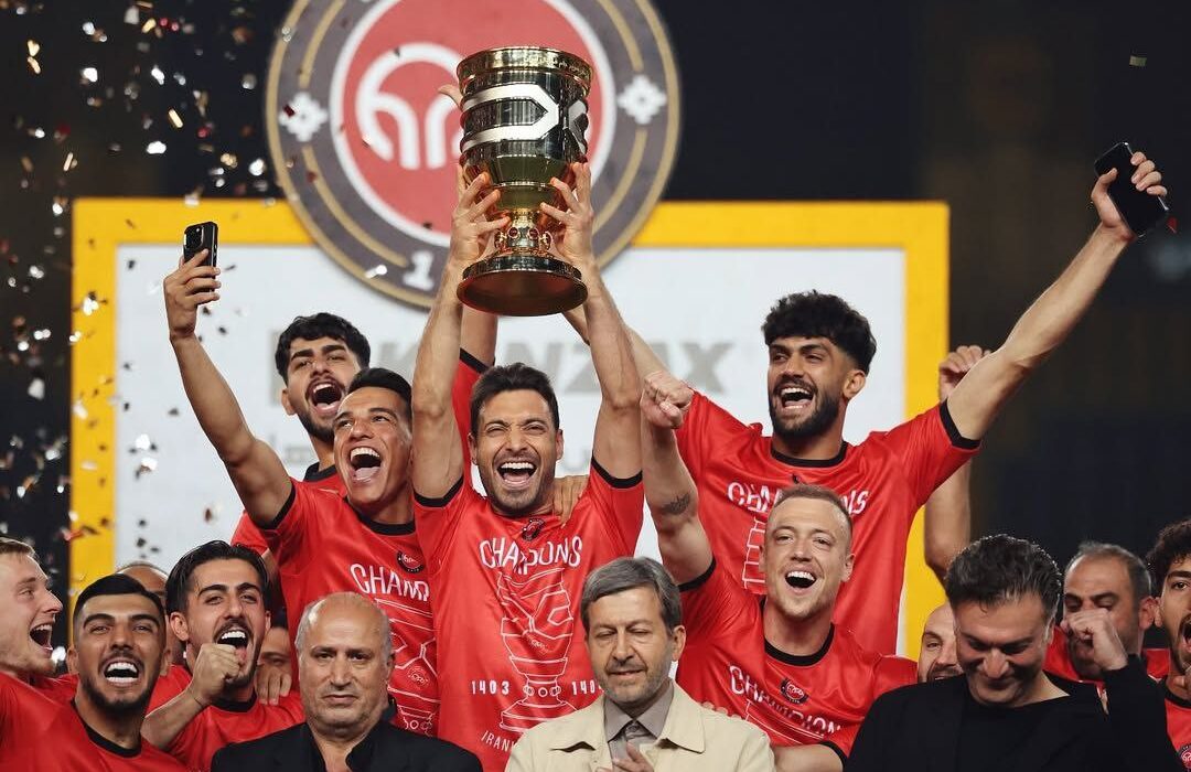 تراکتور سوپرجام را درو کرد! + عکس