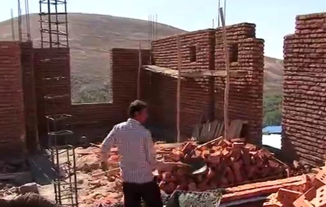 صدور سند تک برگ برای خانه‌های روستایی در مراغه