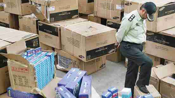 کشف انبار کالای قاچاق تاریخ گذشته در تبریز