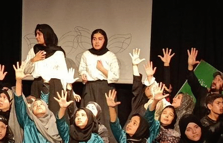 رونمایی از پوستر نمایش مظلومیت کودکان غزه در مراغه