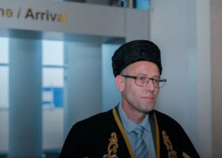 گرگ در لباس میش!