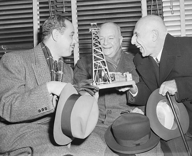 عبرتخانهای برای بیانیهنویسان تسلیمطلب!