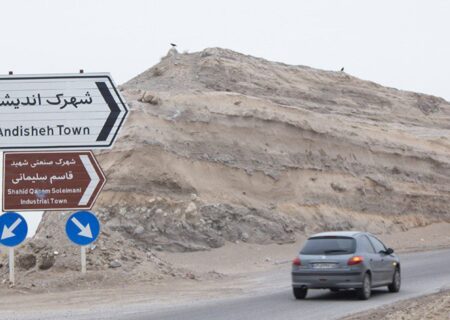 آسیب قطعی برق به خطوط تولید