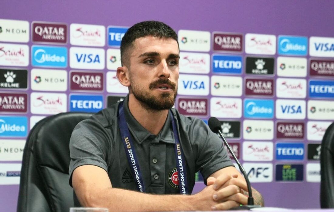 ستاره تراکتور: حرفم را در زمین زدم!