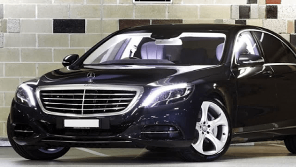 کشف خودروی سواری بنز ۲۰ ميليارد تومانی قاچاق در جلفا