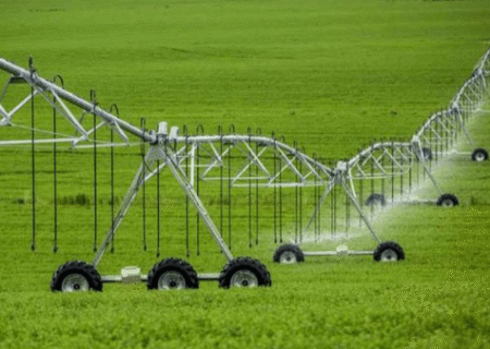 اجرای آبیاری نوین در ۷۰ هزار هکتار از مزارع آذربایجان شرقی