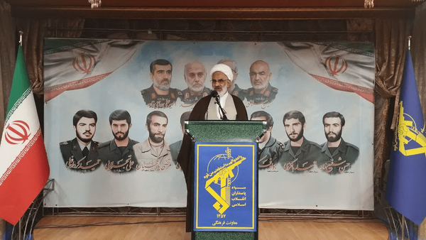 موفقیت‌های خود را مدیون شهدا و خانواده آنان می‌دانیم