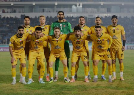 تراکتور ماورای سرخابی‌ها در آسیا