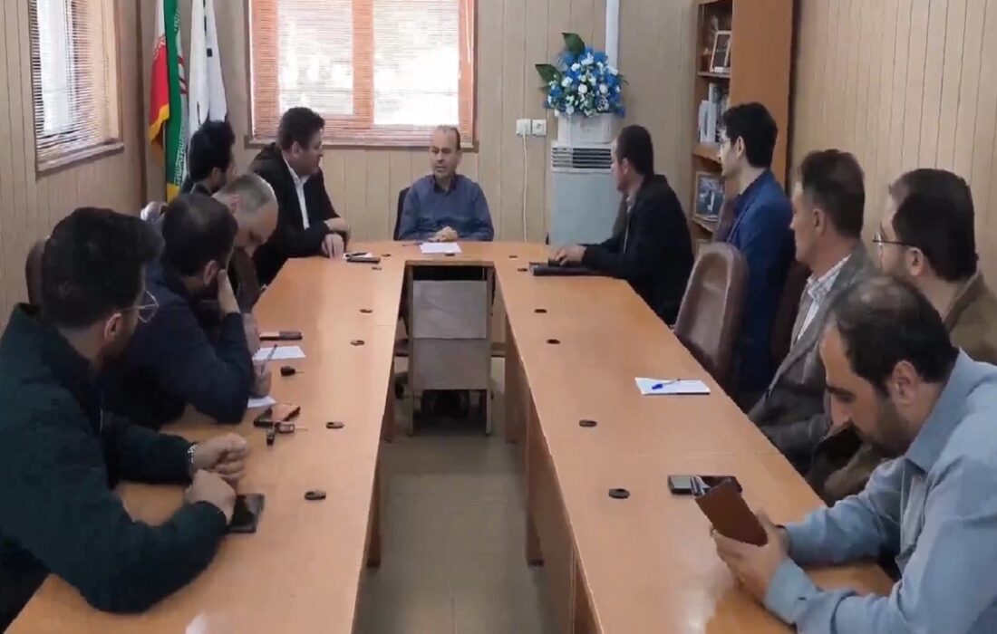 بهره برداری از ۹ زمین چمن مصنوعی در سراب و مهربان تا سال آینده