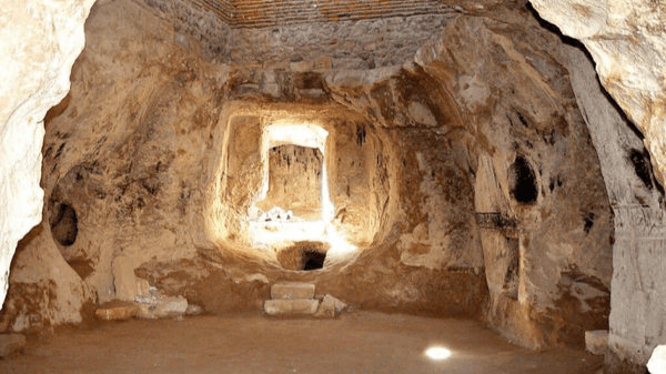 آغاز مرمت معبد ۲۵۰۰ ساله مهر روستای ورجوی مراغه