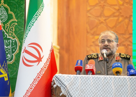 دشمنان به‌دنبال تضعیف ملت ایران هستند