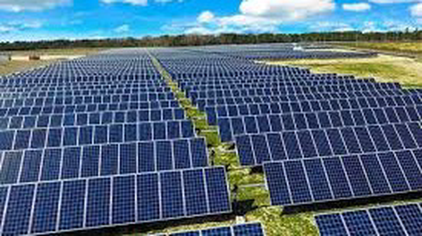 واگذاری ۱۸۶۷ هکتار  از اراضی استان به نیروگاه‌های خورشیدی