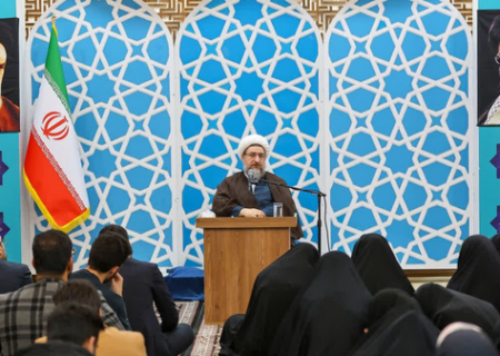 دانشگاه در متن تحولات کشور است، نه حاشیه