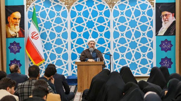 دانشگاه در متن تحولات کشور است، نه حاشیه