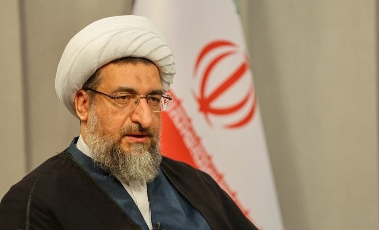 انتقاد امامجمعه از کارشناسان صداوسیمای آذربایجانشرقی