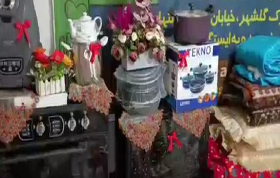 اهدای ۸ سری کمک جهیزیه به نوعروسان نیازمند در مراغه