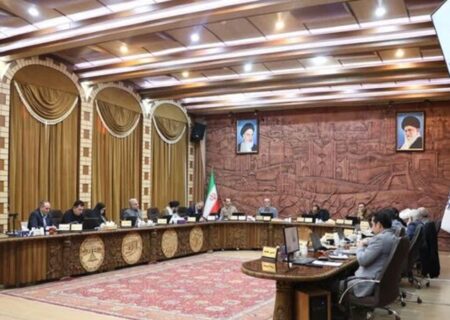 لزوم جمع‌آوری تابلو‌های بدون مجوز شهر تبریز