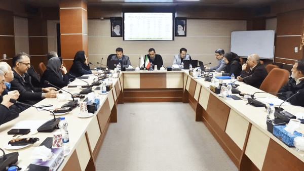 عدم تحقق ۱۰۰ درصدی درآمدهای مصوب آذربایجان شرقی