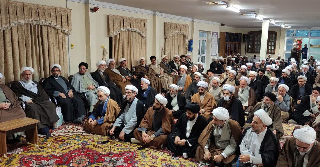 نشست بررسی اندیشههای علامه مصباح یزدی در تبریز