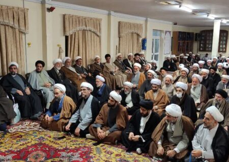 نشست بررسی اندیشه‌های علامه مصباح یزدی در تبریز