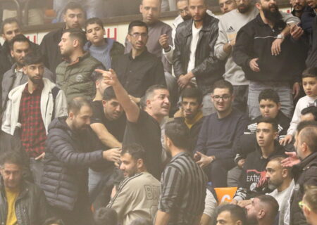 شعارهای «حیا کن، رها کن» در تبریز