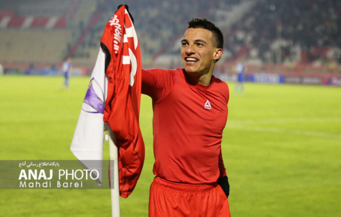 حسین‌زاده برترین بازیکن دیدار تراکتور ـ الدحیل شد