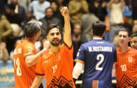 مس سونگون برد اما آرام نشد