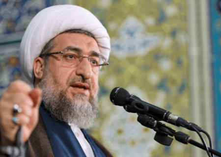 دولت‌مردان برای حل مشكلات اقتصادی، اقدام عملی كنند