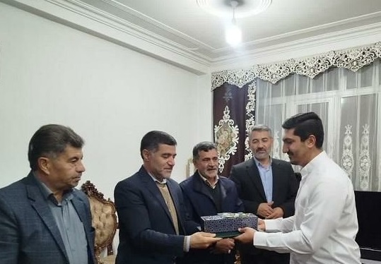 بازگرداندن کیف یک میلیارد تومانی گم شده