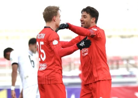 آتش‌بازی شاگردان اسکوچیچ در سرمای تبریز