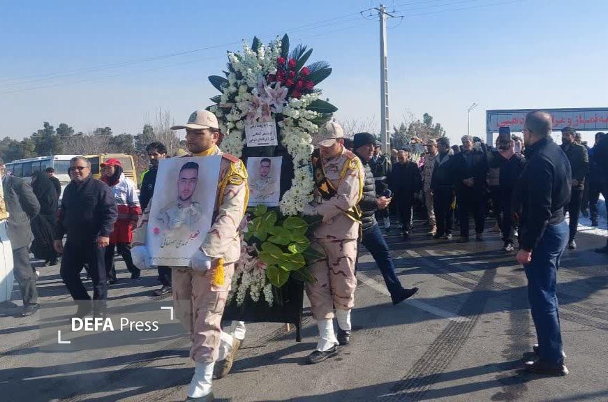 تشییع پیکر شهید مرزبانی، مهدی مصطفایی در تبریز