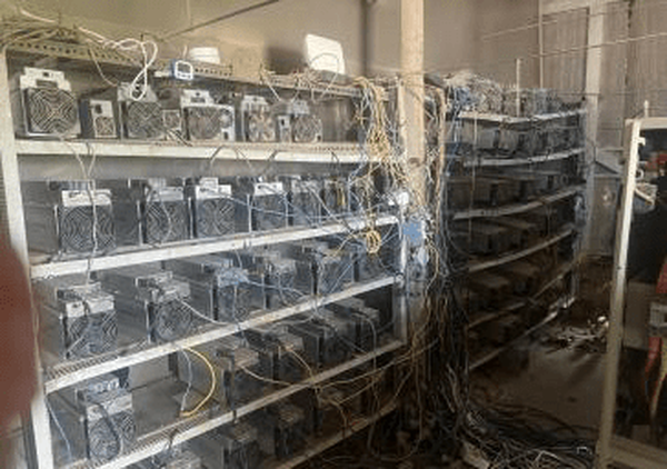 کشف ۲۰۴۲ دستگاه ماینر در تبریز از ابتدای سال