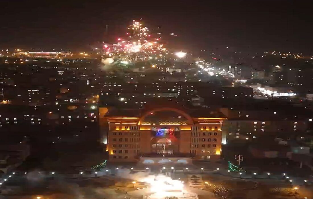 نورافشانی آسمان تبریز به مناسبت مبعث پیامبر