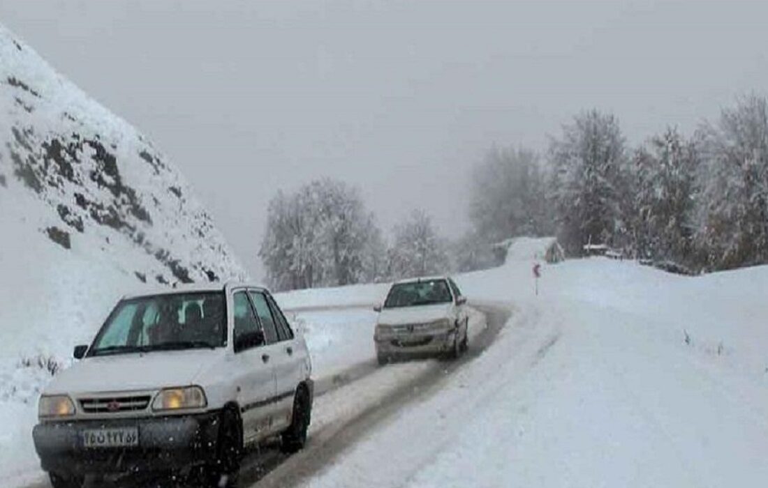 هشدار یخبندان و لغزندگی جاده‌ها در استان