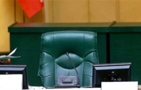 دعوا بر سَرِ صندلی پزشکیان