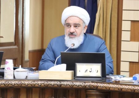 کُرّه پهلوی؛ به مامان فرح‌ات بگو «اِلبیر او ایش اولمادی»