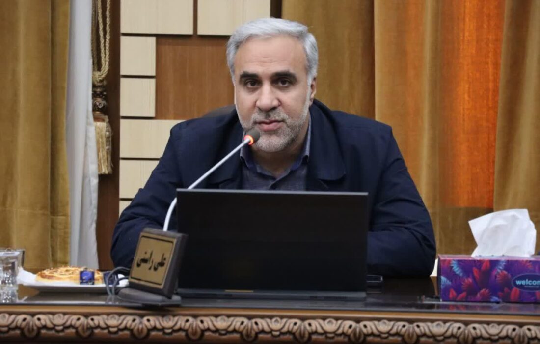 دست‌ِ همه حافظان امنیت را می‌بوسیم