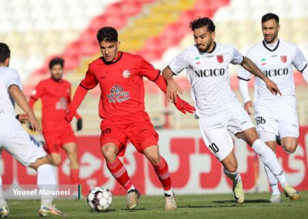 ساعت دیدار تراکتور ـ مس رفسنجان تغییر کرد