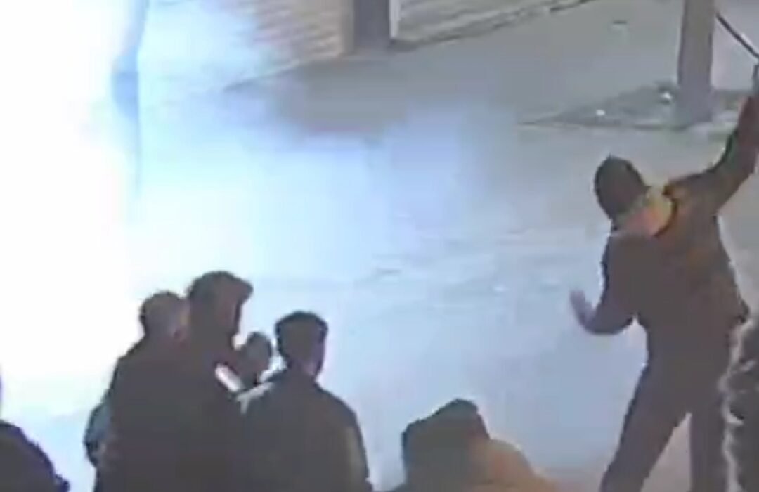 قاب‌هایی از حمله به مردم و نیروهای انتظامی در تبریز