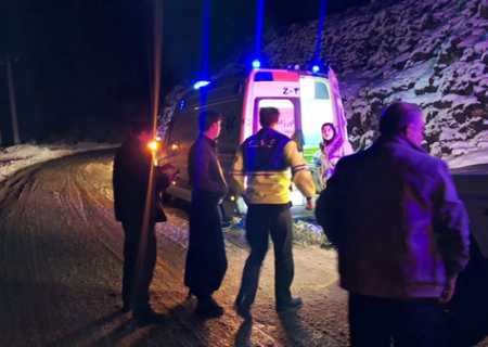 نجات مادر باردار در عجب‌شیر