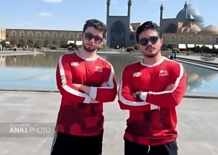 دو هوادار تراکتور آسمانی شدند